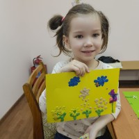 Одуванчики из пластилина