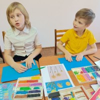 Одуванчики из пластилина