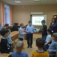 Зелёный подоконник